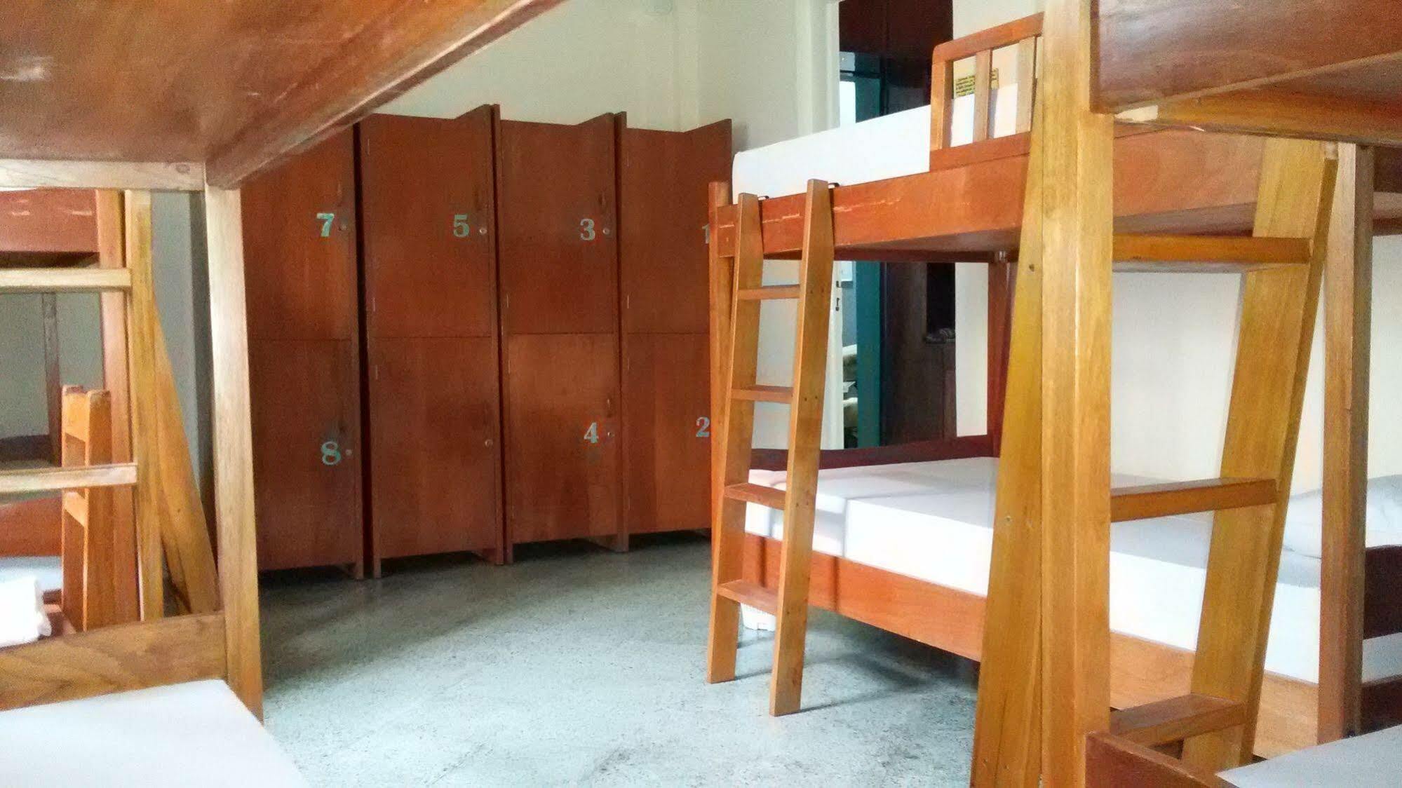Hamaca Paraguaya Hostel Asuncion Extérieur photo